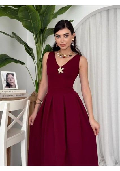 Late Yıldız Detaylı Elbise