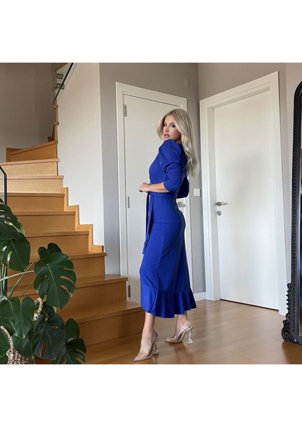 Krep Kumaş Midi Boy Kuşaklı Uzunkol Elbise modelleri