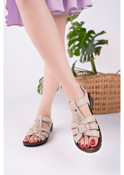 Plr 4020 Kadın Ortopedik Sandalet Cırtlı Bağlama ile Rahat ve Pratik Kullanım modelleri