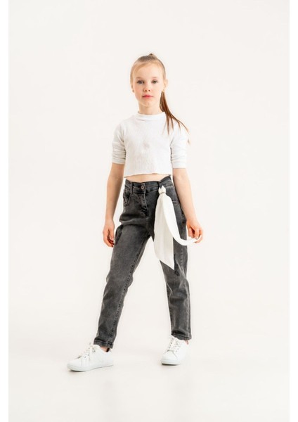 Kız Çocuk Kravat Aksesuarlı Kot Pantolon