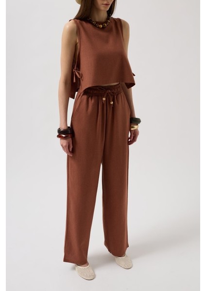 Beli Bağcıklı Düz Kesim Pantolon fırsatları