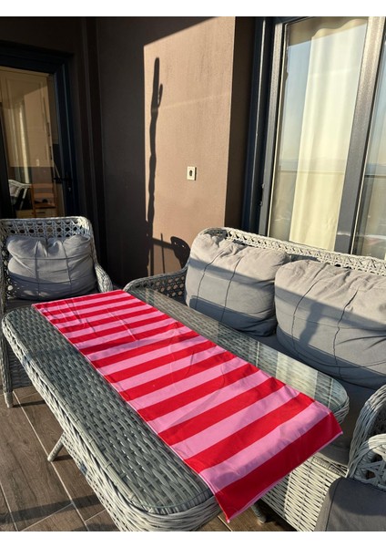 135X43 cm Kırmızı Pembe Çizgili Runner fırsatları