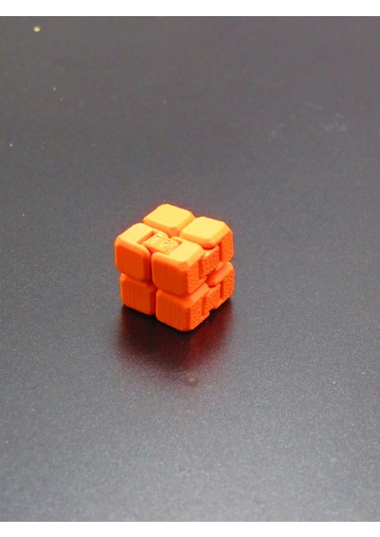 Mini Boy Sonsuz Küp (4X2X1 Cm) – Sessiz ve Taşınabilir El Oyuncağı, Fidget Küp