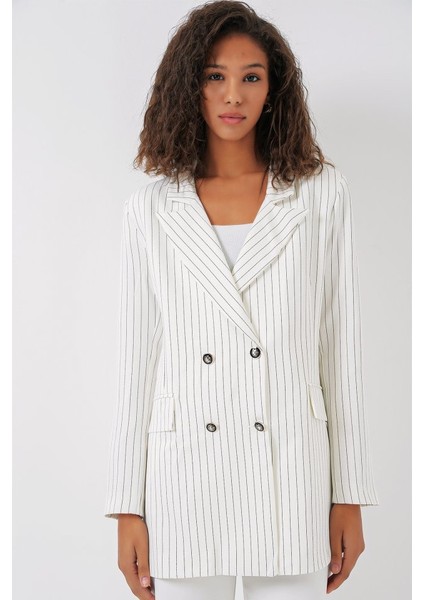 Beyaz Çift Düğmeli Çizgili Blazer Ceket 0699