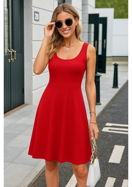 Kadın Askılı Yuvarlak Yaka Kısa Viskon Elbise