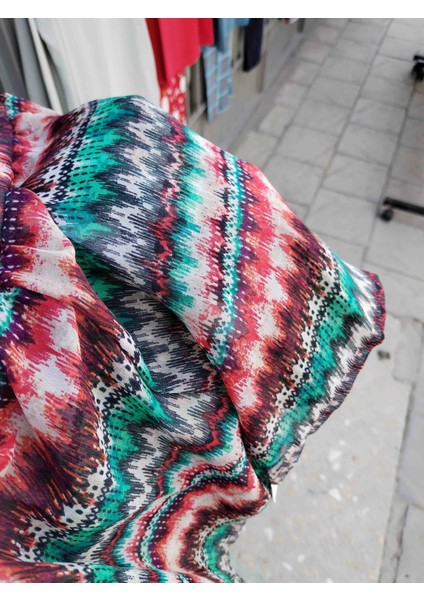 Bayan Plaj Deniz Şortu Salaş Görünüm Islandığında Çabuk Kuruyabilen %100 Polyester Kumaş
