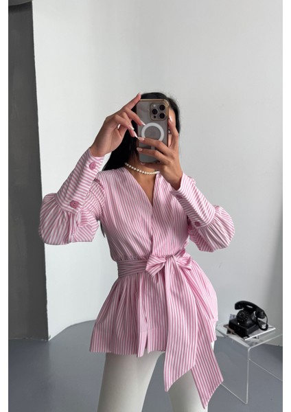 Çizgili Bağlama Detaylı Kruvaze Poplin Gömlek - Pembe