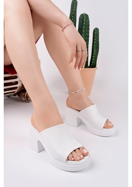 K-500 Trend Topuklu Şık Platform Terlik