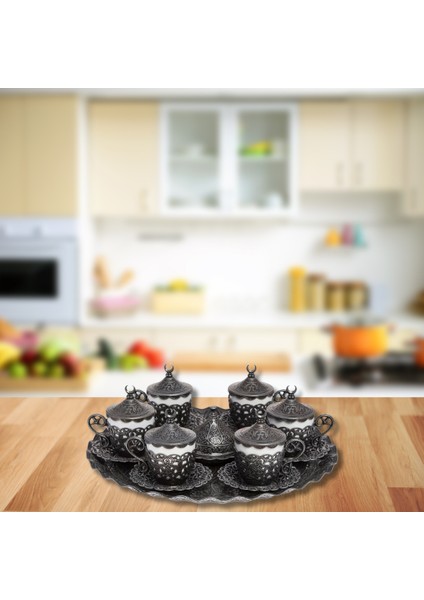 Klasik Hilal Desenli 6’lı Espresso Fincanı Takımı – Şık ve Geleneksel