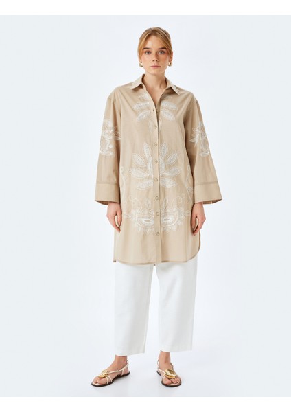 Yeni Sezon Pamuklu Floral Işleme Detaylı Gömlek Yaka Uzun Oversize Tunik