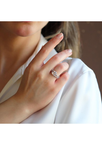 Sky Diamond Radiant 2.00CT Gümüş Yüzük
