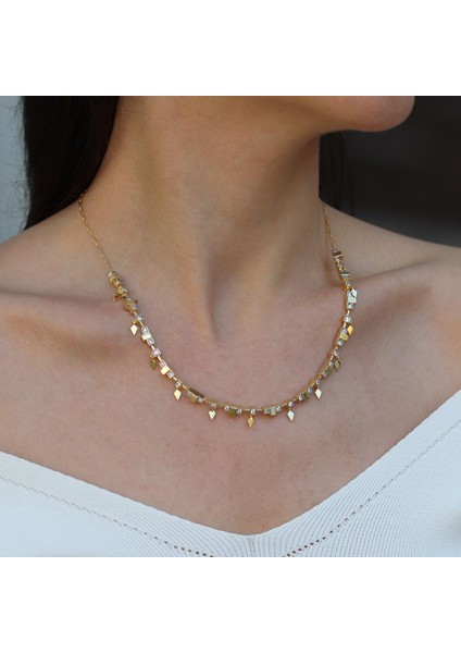 Zirkon Taşlı Küp Trend Gold Gümüş Kolye modelleri