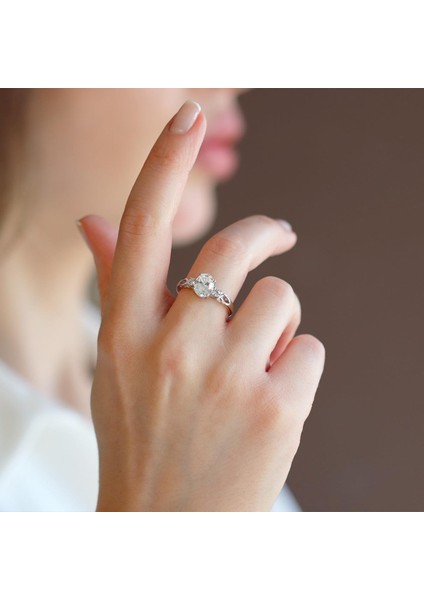 Sky Diamond Oval 1.25CT Gümüş Yüzük modelleri