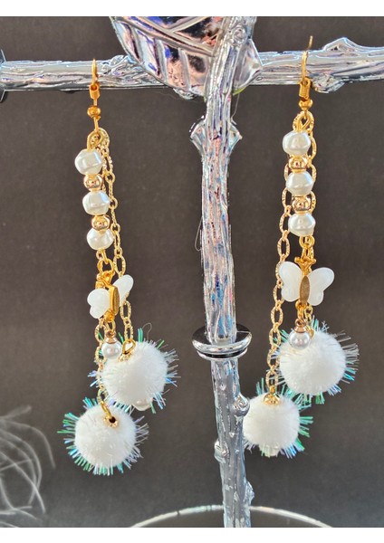 Incili Kelebekli Ponponlu Sallantılı Küpe Çift fiyatları