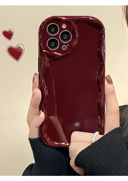 Iphone 16 Pro Max Uyumlu Kılıf Dalgalı Kenarlı Darbelere Karşı Dayanıklı Yumuşak Silikon Kapak Bordo