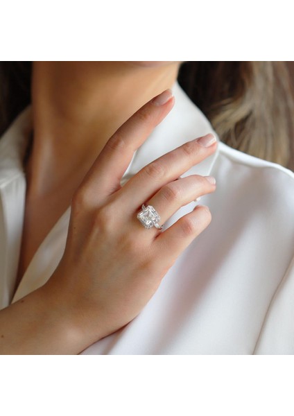 Sky Diamond Squre 2,50CT Gümüş Yüzük