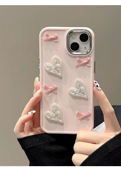 Apple iPhone 13-14 Uyumlu Kılıf Kurdele ve Kalp Figürlü Darbeye Karşı Dayanıklı Sert Silikon Kapak fiyatları