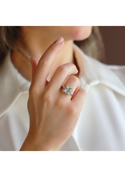 Sky Diamond Squre 2,50CT Gümüş Yüzük modelleri
