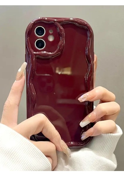 Iphone 11 Uyumlu Kılıf Dalgalı Kenarlı Şık Darbelere Karşı Dayanıklı Yumuşak Silikon Kapak Bordo