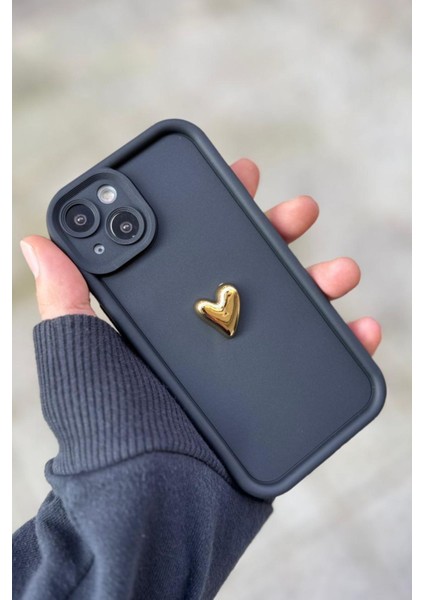 Iphone 15 Plus Uyumlu Kılıf 3D Gold Kalp Darbelere Dayanıklı Yumuşak Kamera Korumalı Kapak Siyah modelleri