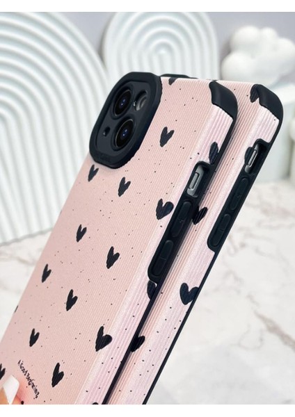 Iphone 15 Uyumlu Kılıf Siyah Kalp Desenli Kamera Korumalı Estetik Zarif Yumuşak Silikon Kapak fiyatları