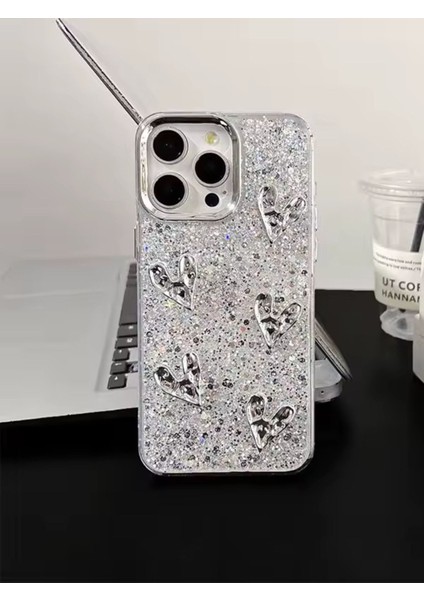 Apple iPhone 16 Pro Uyumlu Kılıf Taşlı Kalp Figürlü Darbeye Karşı Dayanıklı Sert Silikon Kapak