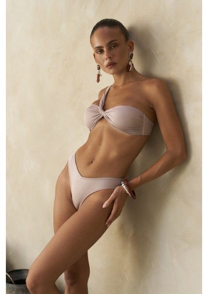 Balisya Tek Omuz Asimetrik Lila Bikini Üstü