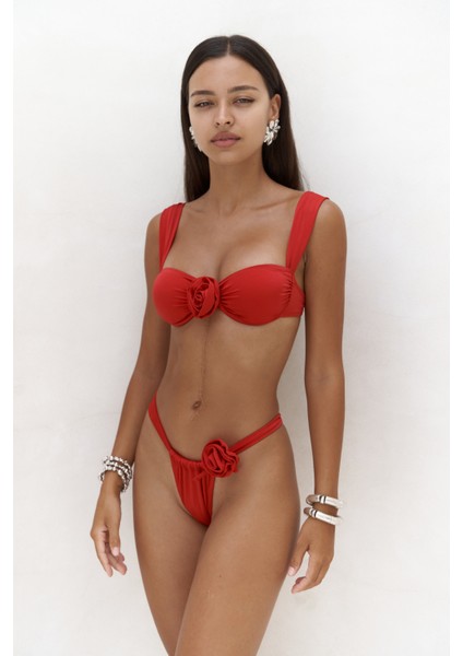 Larasis Çiçek Detaylı Kırmızı Bikini Altı