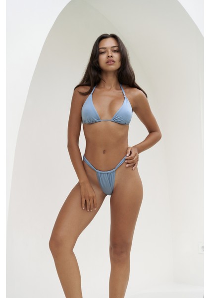 Dahlia Askısı Düğüm Detaylı Mavi Bikini Üstü