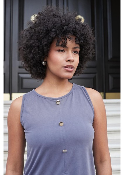 Kadın Modal Kumaş Geniş Sıfır Yaka Önü Yırtmaçlı Düğmeli Kolsuz Bluz-Indigo modelleri