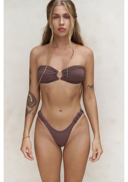 Zahira Ön Halka Detay Straplez Kahve Bikini Üstü