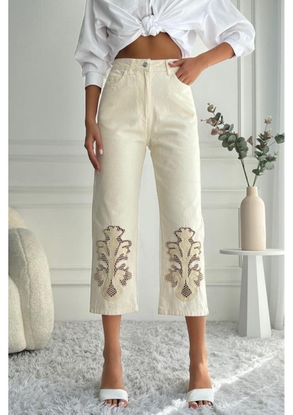 Kadın Yüksek Bel Dantel Işlemeli Mom Fit Bej Jean Pantolon modelleri