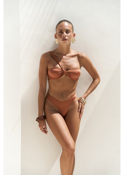 Balisya V Kesim Kiremit Bikini Altı fiyatları