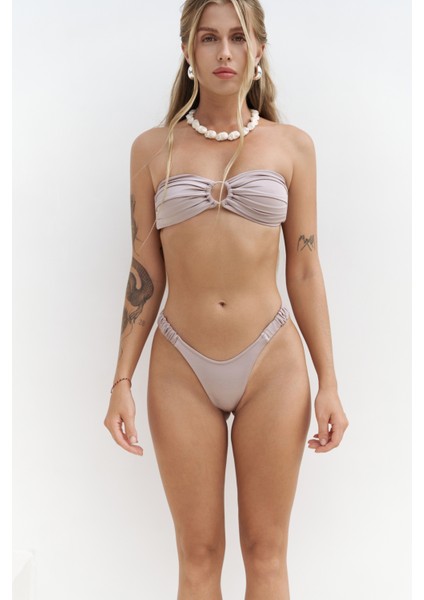 Zahira Yan Büzgü Detaylı Brezilyan Lila Bikini Altı