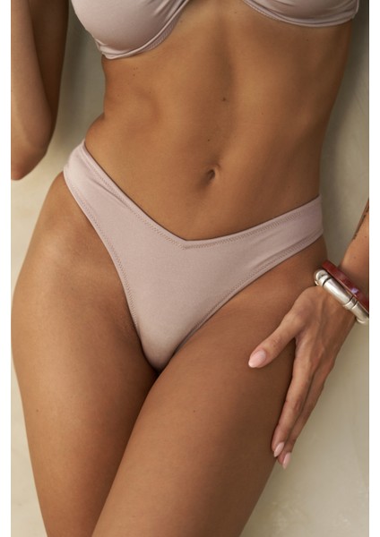 Balisya V Kesim Lila Bikini Altı modelleri