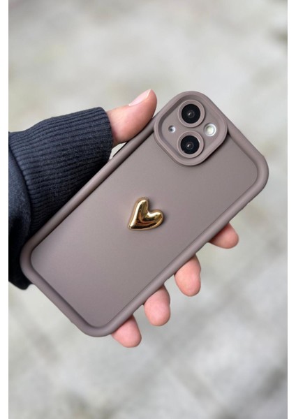 Iphone 15 Uyumlu Kılıf 3D Gold Kalp Darbelere Dayanıklı Yumuşak Kamera Korumalı Kapak Kahve