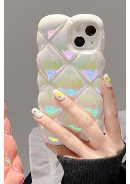 Iphone 13/14 Uyumlu Kılıf Beyaz Baklava Desenli Hologramlı Dayanıklı Yumuşak Silikon Kapak