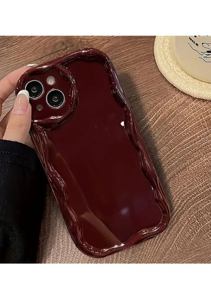 Iphone 15 Uyumlu Kılıf Dalgalı Kenarlı Şık Darbelere Karşı Dayanıklı Yumuşak Silikon Kapak Bordo fırsatları