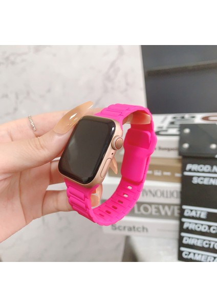 Apple Watch 10 46MM / Ultra 2 / Ultra 49MM Silikon Saat Kayışı (Yurt Dışından) fiyatları