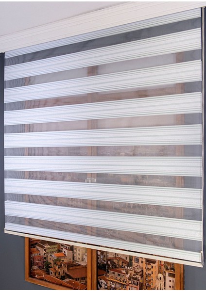 Sim Detaylı Zebra Stor Perde