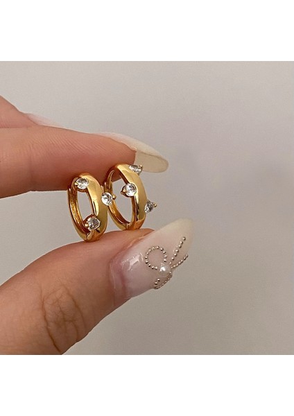 Niş Tasarım Metal Saplama Küpeler Moda Vintage Basit Moda Küpeler (Yurt Dışından)