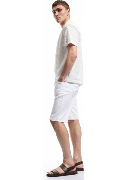 Yeni Sezon Beli Bağcıklı Cep Detaylı Bermuda Slim Fit Jean Şort