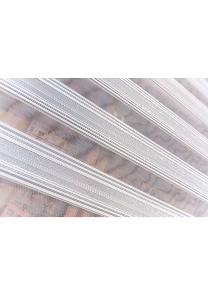 Gümüş Simli Detaylı Zebra Stor Perde fırsatları