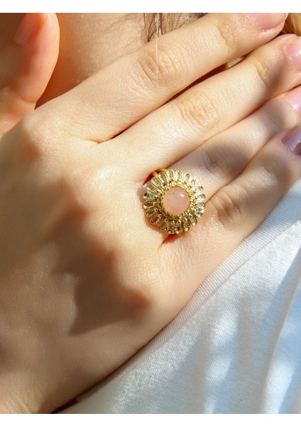 Doğal Taş Pembe Kuvars Doğal Taşlı Telkari Model Kadın Ayarlanabilir Altın Kaplama Yüzük EUY63PKG fiyatları