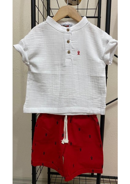 Kaktüs Nakışlı Müslin Hakim Yaka Gömlek Alt Ince Keten Kaktüs Baskılı Kırmızı Şort Erkek Çocuk Alt Üst Takım fırsatları
