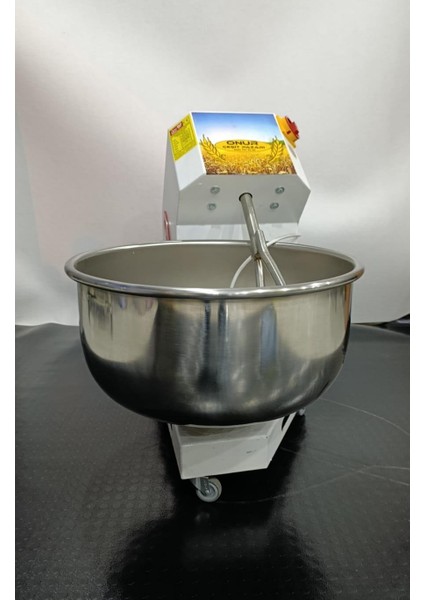 Profesyonel Hamur Karma Makinası 15 kg Un 10 Lt Su 25 kg Kapasiteli indirimleri