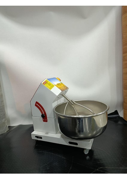 Profesyonel Hamur Karma Makinası 25 kg Un 10 Lt Su 35 kg Kapasiteli fiyatları