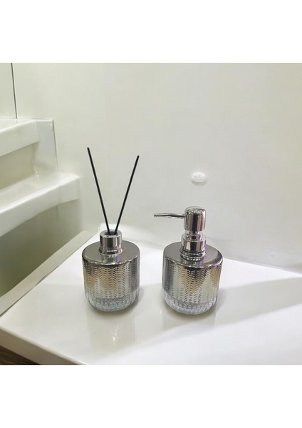 Elite Ikili Banyo Seti Gümüş, Sabunluk ,koku Şişesi Aksesuar Takımı 1 Adet fiyatları