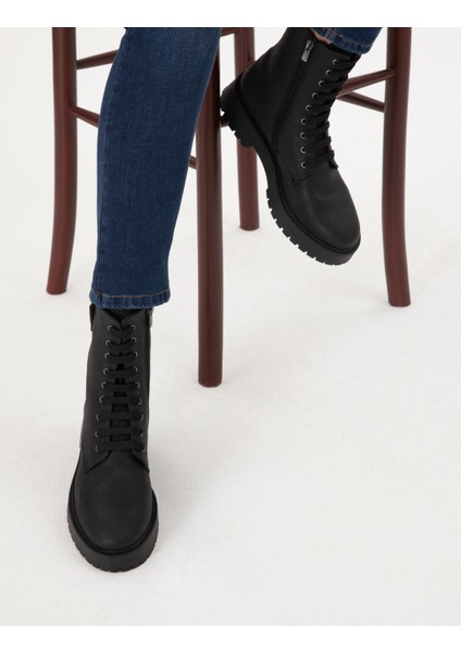 Kadın Siyah Bağcıklı Desenli Bot 50295918-VR046