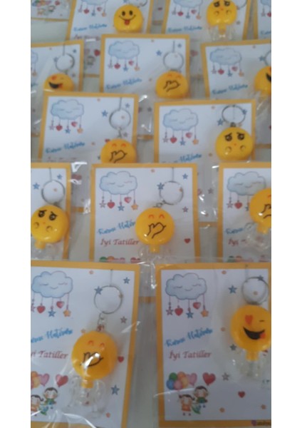 Elite 20 Adet Karne Hediyesi Işıklı Emoji Anahtarlık-Çocuk Bayram Hediyelik-Yarıyıl Sömestır Hediye 1 Adet